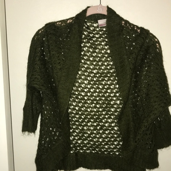 Xhilaration Jackets & Blazers - XHILARATION  GREEN SHRUG